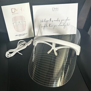 DMH Poosh light shield/mask